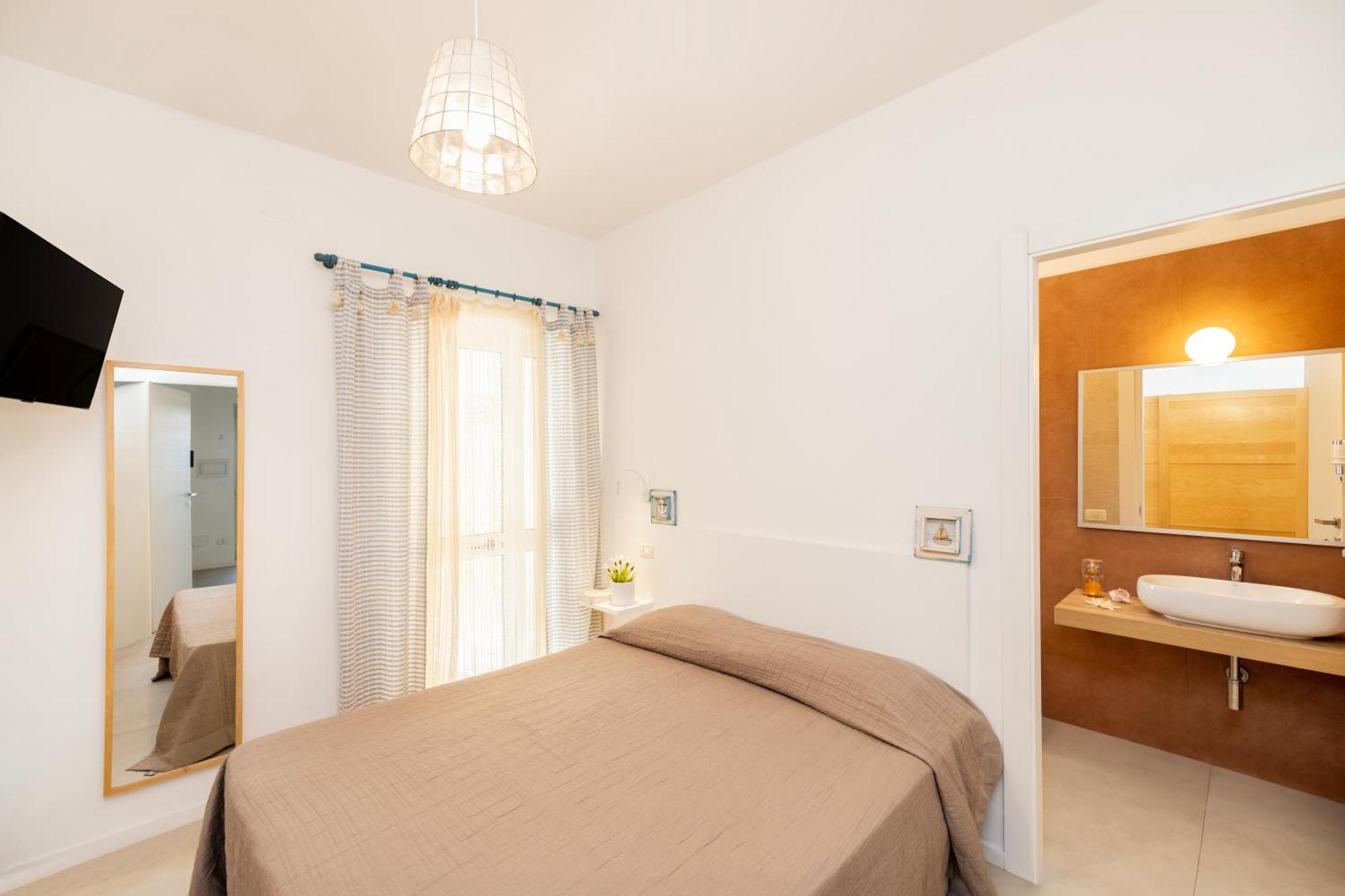 Aria Di Mare Vieste - Luxury Apartments By The Sea מראה חיצוני תמונה